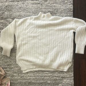 Jessica Simpson , women’s knitted sweater size Large